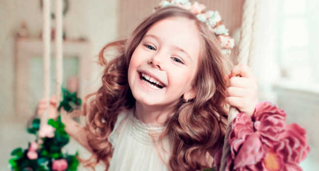Kinderfrisuren für Feste